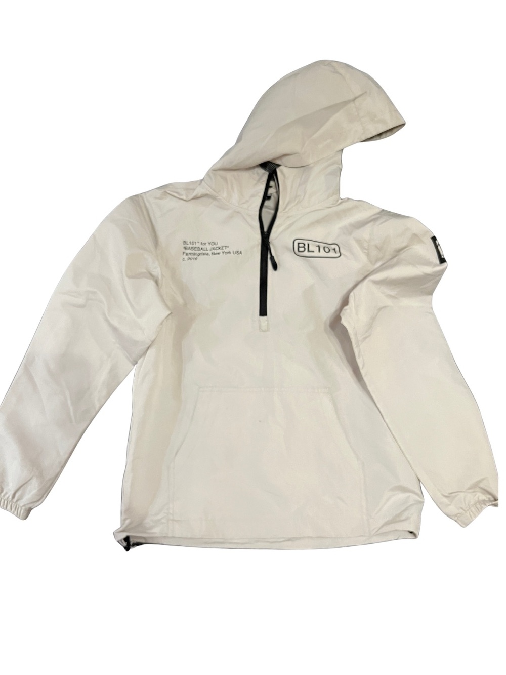 BL101 White Hooded Anorak Pullover